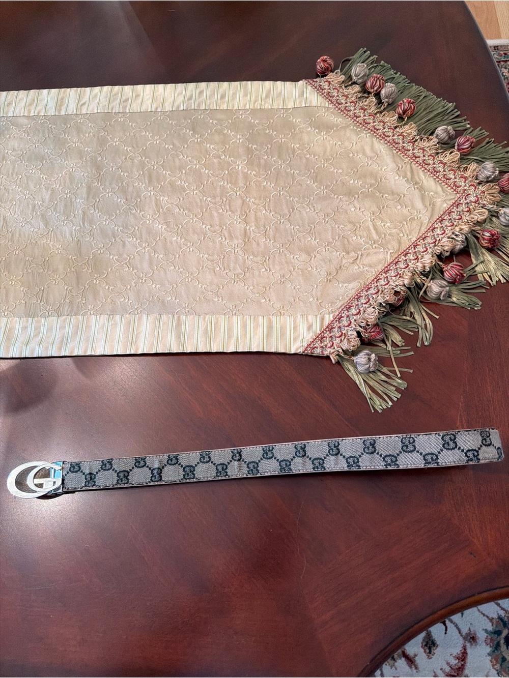 Monogrammed double G belt sz 38. Very Good Condition! - Picture 6 of 12